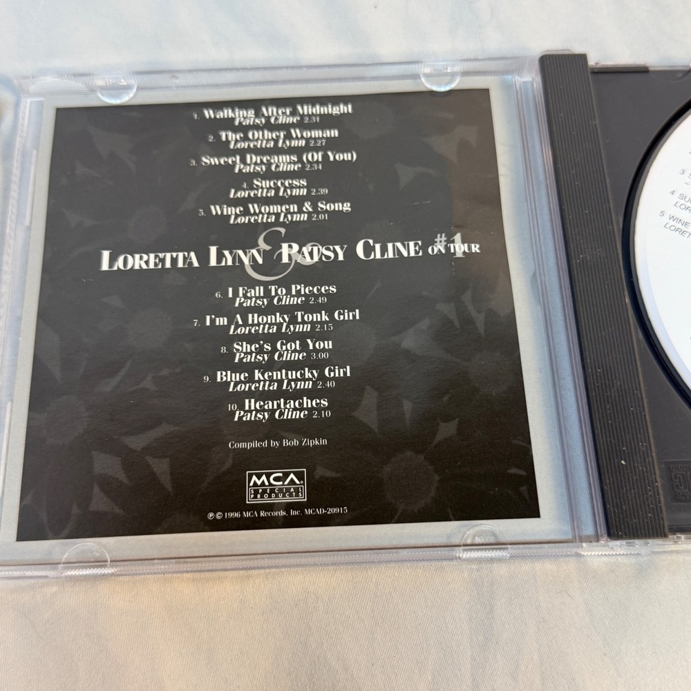 Loretta Lynn & Patsy Cline On Tour #1 CD MCA Special Products MCAD-20915 Country - Picture 4 of 5